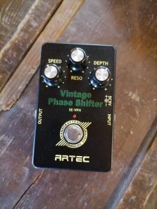 ARTEC PHASE SHIFTER